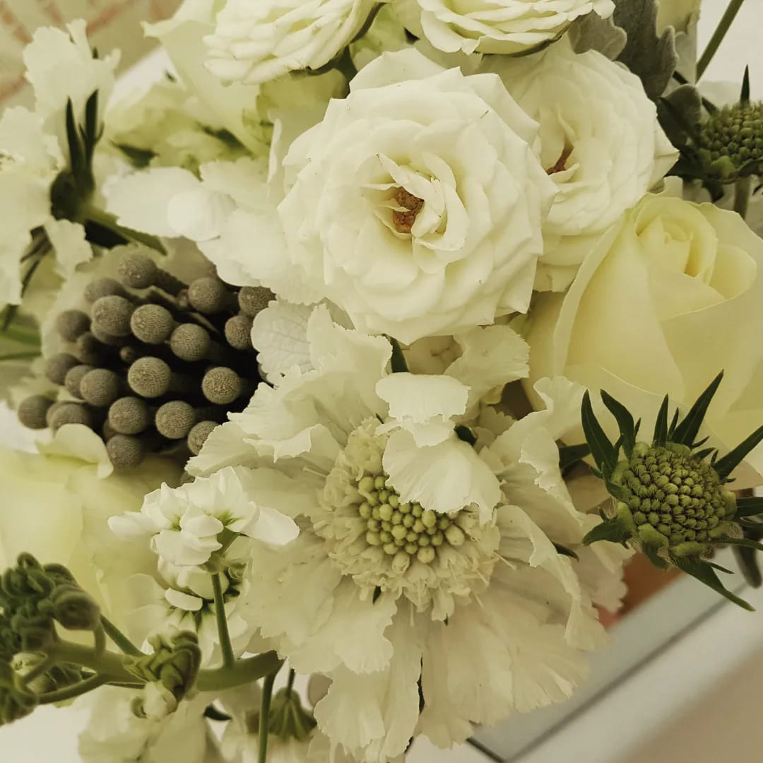 white WEDDING INSPIRATION