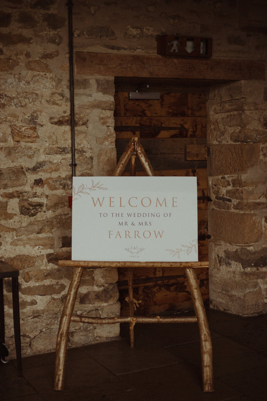 Rustic welcome sign, wedding